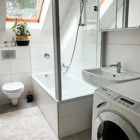 Апартаменты Moderne Und Komfortable Direkt In Байройт